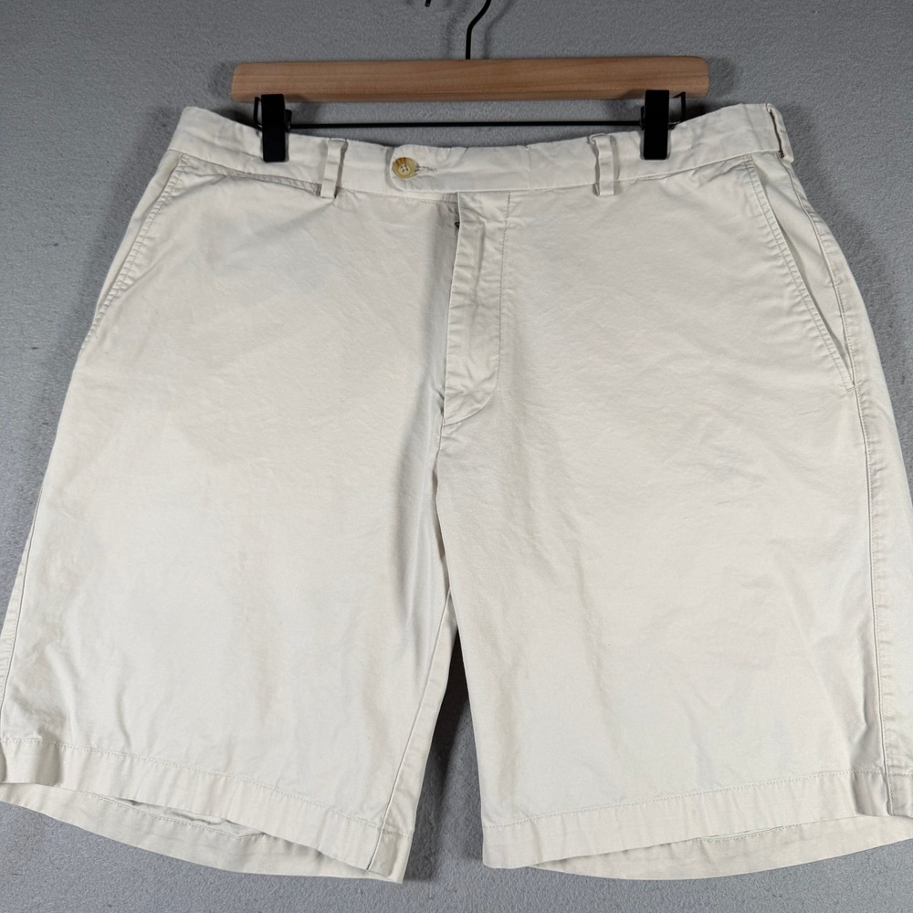 Peter Millar Men's Flat Front Cotton Shorts in Cream